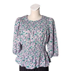 PLEIONE | ANTHROPOLOGIE • Medium floral blouse smocked keyhole cut-out